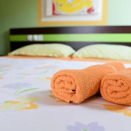 Apartments Dvori Novalja Kültér fotó