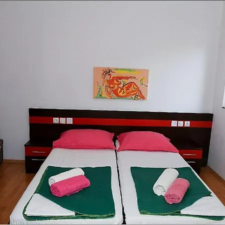 Apartments Dvori Novalja Kültér fotó