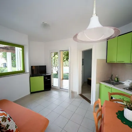 Apartments Dvori Novalja Kültér fotó