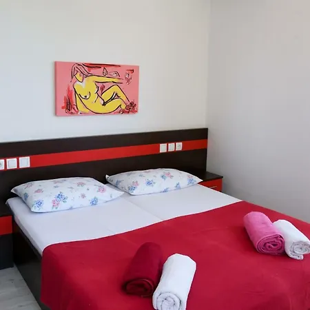 Apartments Dvori Novalja Kültér fotó