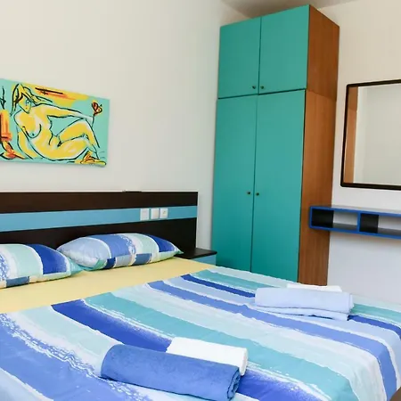 Apartments Dvori Novalja Szoba fotó
