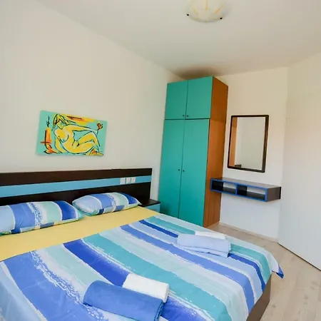 Apartments Dvori Novalja Kültér fotó