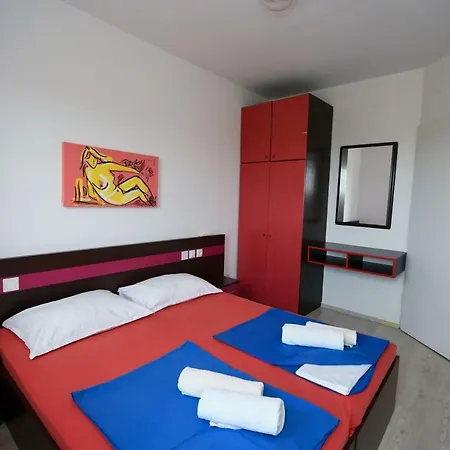 Apartments Dvori Novalja Kültér fotó