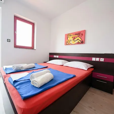 Apartments Dvori Novalja Kültér fotó